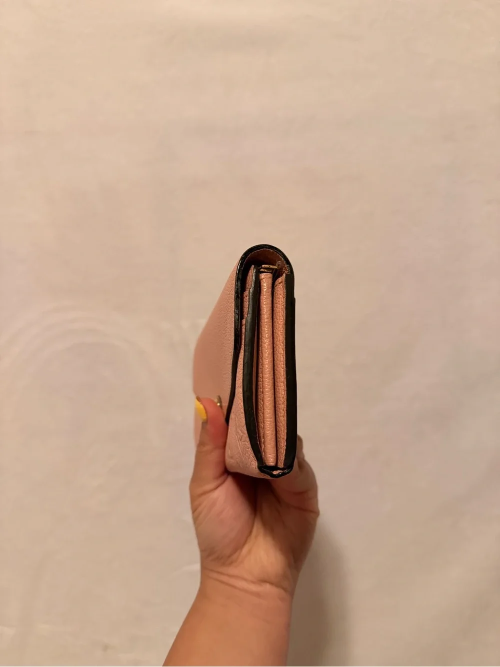 Louis Vuitton Monogram Empreinte Sarah Wallet NM Rose Ballerine/ Poudre CA0147